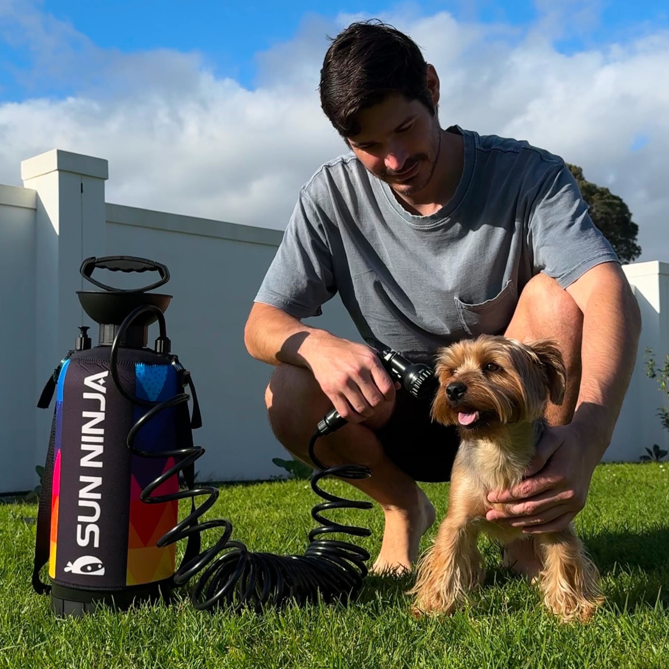 Portable_shower_2.1gal